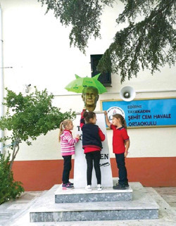 İmam hatipli, cenaze yıkayıcısı değildir