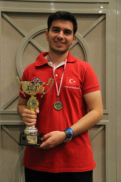 Başarılı gençlerden tercih tavsiyeleri