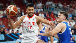 Ömer Faruk Yurtsevenden NBA ekibine 10 günlük imza