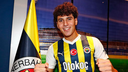 Fenerbahçede Omar Fayed, Frosinoneye transfer oldu