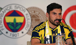 Şener Özbayraklı kadrodan çıkartıldı