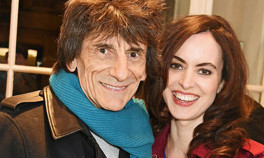 The Rolling Stones gitaristi Ronnie Wood baba oldu