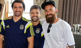 F.Bahçede Mehmet Topuz ve Meireles ile yollar ayırıldı
