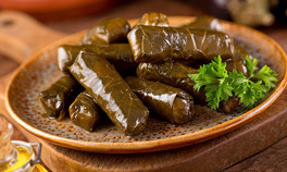 Zeytinyağlı yaprak sarma tarifi