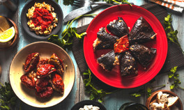 Zeytinyağlı kuru patlıcan dolma tarifi