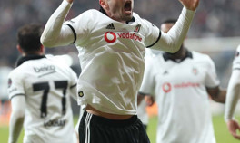 Beşiktaştan flaş takas hamlesi Burak Yılmaz...