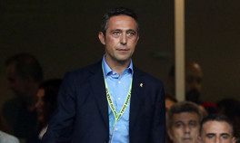 Fenerbahçede sular durulmuyor.. Başkan Koç, futbolculara yakındı...
