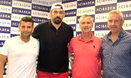 Sivasspor teknik ekibi sağlık kontrolünden geçti Servet Çetin...