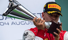 Schumacherin oğlundan bir ilk Formula 2de...