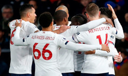 Liverpool koptu gidiyor