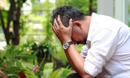 Kulak ağrısına ne iyi gelir Kulak ağrısı nasıl geçer Kulak ağrısı nedenleri ve tedavisi