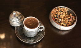 Lezzeti ve aroması bildiğiniz kahveden çok farklı Öyle de çok faydası var ki...