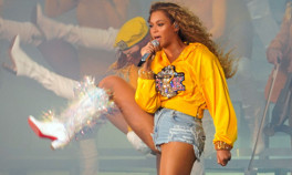 Beyoncenin en iyi 10 görünümünü oyluyoruz