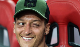 Mesut Özilin menajeri Erkut Söğütten transfer açıklaması