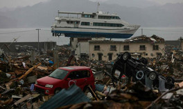 Büyük felaketin 10. yıldönümünde eski başbakanlardan vazgeçin mesajı