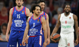 Ergin Ataman çılgına döndü İspanyollar duyurdu: Çifte hırsızlık