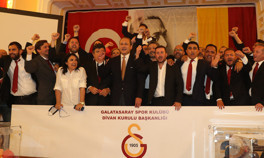 Galatasarayda tarihi seçim sona erdi Burak Elmas, Galatasarayın 38. başkanı oldu