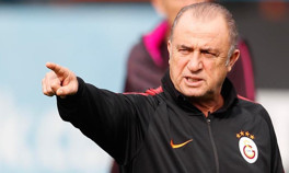 Galatasarayda Fatih Terimden 2 önemli değişiklik Lazio maçında Marcao sahaya Babel tribüne