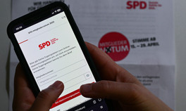 SPD ‘sözleşmeyi’ oylamaya başladı
