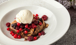 Orman Meyveli Buharda Brownie