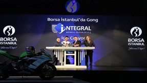 Borsa İstanbul Gongunu Kenan Sofuoğlu çaldı
