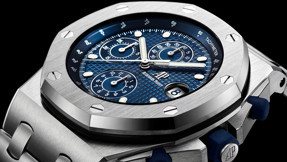 Audemars Piguet Renklerin Gücüyle Ezber Bozuyor