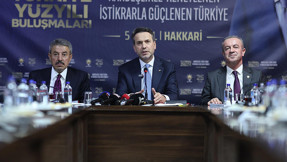 Bakan Bayraktar’dan Hakkari’de dikkat çeken mesaj: Bütün illerimizi yıldız gibi parlatacak