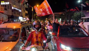 Türkiye'nin dört bir yanındaki Galatasaraylı taraftarlar şampiyonluğu böyle kutladı!