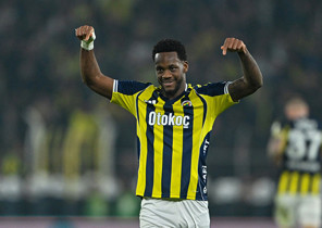 UEFAdan Jhon Durana 2 maç ceza