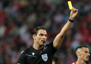 Fenerbahçe - Nottingham maçının hakemi belli oldu