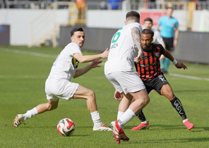 Çorum FK, Esenler Eroksporu 90+3te devirdi