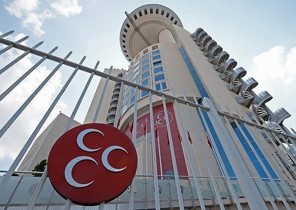 MHP Manisa İl Teşkilatı feshedildi, yeni başkan Nurullah Savaş oldu