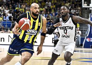 Beşiktaş GAİNde Jonah Mathews ameliyat edildi