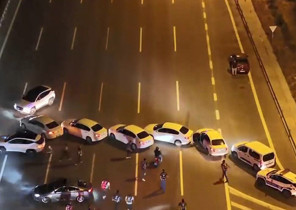 Eyüpsultanda tehlikeli hareketler yapan motosiklet sürücülerine dron destekli denetim: 58 gözaltı