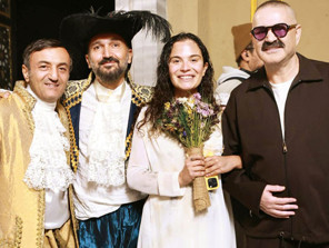 Kutsal Damacana kadrosu Kertenperede