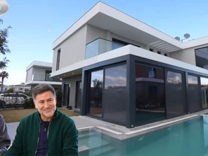 9 çocuk babası ünlü türkücü evinin kapılarını açtı