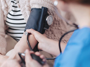 Ramazanda hipertansiyon hastalarına tuz ve su uyarısı