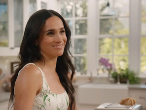 ‘Biz sana doyduk’ deyip kapının önüne koydular