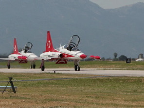 Gençlik ve Havacılık Festivalinin prova uçuşları yapıldı