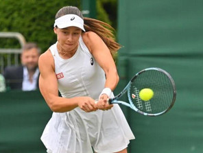 Zeynep Sönmez, Wimbledondan çiftlerde elendi
