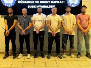 Bursada kaçak çalışanlar yakalandı, işletmelere de ceza kesildi