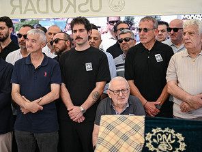 Abdullah Avcının vefat eden annesi son yolculuğuna uğurlandı