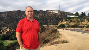 12 ay Los Angeles