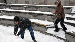 Yarın okullar var mı, tatil mi 17 Aralık Salı okullar tatil olacak mı, ders yapılacak mı