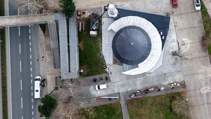 Trabzonda inşa edilen cami, mimari yapısıyla dikkat çekiyor