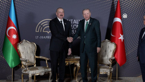 Cumhurbaşkanı Erdoğan, Azerbaycan Cumhurbaşkanı Aliyev ile görüştü
