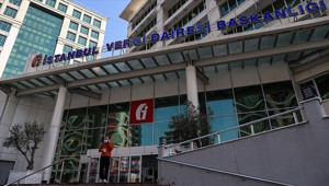 Kamu kurumları, belediyeler, devlet daireleri ne zaman açılacak | Vergi daireleri, adliyeler ve belediyeler 9 gün tatil mi, kaç gün tatil 2026 Kurban Bayramı sonrası kamu kurumlarında mesai başlama tarihi