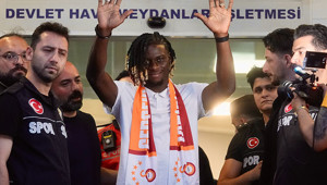 Lesley Ugochukwu, Galatasaray için İstanbulda