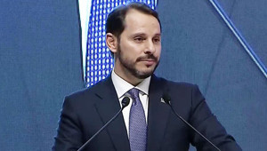 Berat Albayrak 15 Temmuz gecesi yaşananları anlattı: Uçağımızdaki pilotlardan biri FETÖcüydü