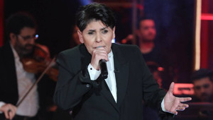 Son dakika... Şarkıcı Cansever tedavi gördüğü hastanede hayatını kaybetti